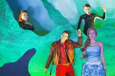 Leánder és Lenszirom Leánder és Lenszirom