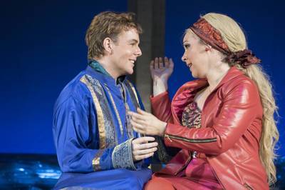 Olasz nő Algírban Olasz nő Algírban