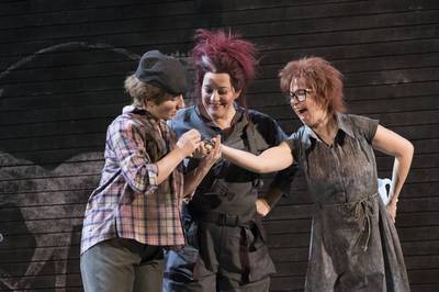 Jancsi és Juliska Jancsi és Juliska