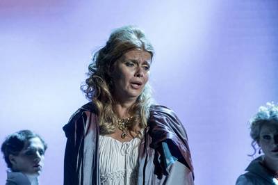 A kékszakállú herceg vára II. A kékszakállú herceg vára II.