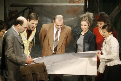 Bástyasétány 77 Bástyasétány 77