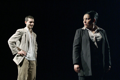 Anya és gyermeke Anya és gyermeke