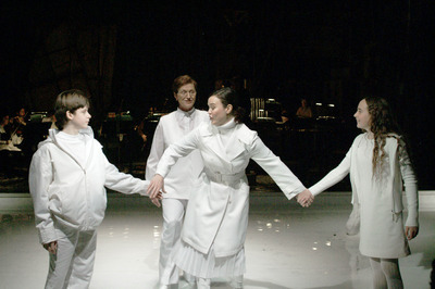 A csavar fordul egyet A csavar fordul egyet